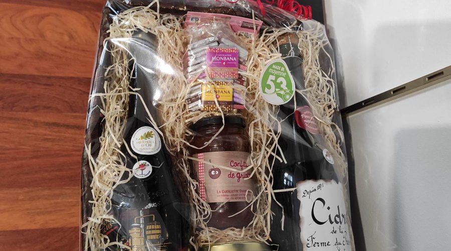 Panier Garni - Colis Gourmand 8 Produits  La Cave Lavalloise à LAVAL 53 en  Mayenne